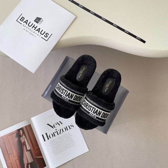 Christian Dior Dway Shearling Slide - Picture 1 of 9